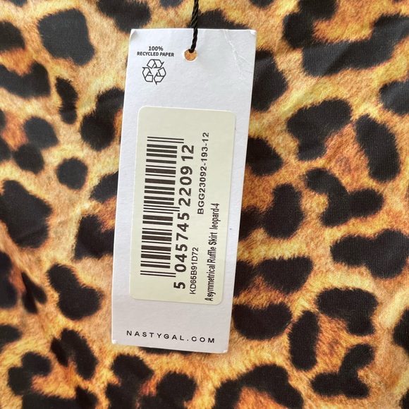 Nasty Gal NWT Leopard Print Ruffle Mini Skirt - Picture 2 of 6